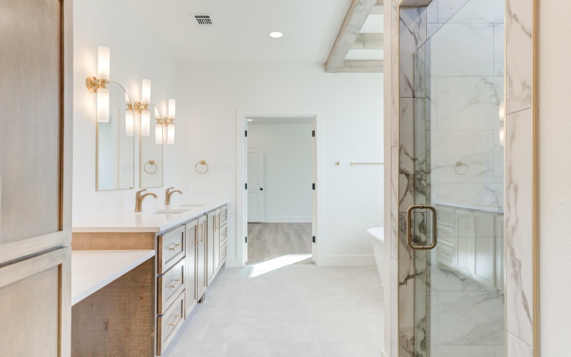 4616 138th Place, Lubbock, TX 79424, 4 Habitaciones Habitaciones , ,3 BañosBaños,Residential,En Venta,4616 138th Place,0,202564294