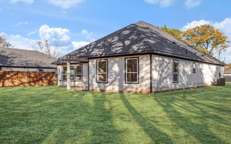 305 Kalura Way, Tool, TX 75189, 3 Bedrooms Bedrooms, ,2 BathroomsBathrooms,Residential,For Sale,305 Kalura Way,0,21129048