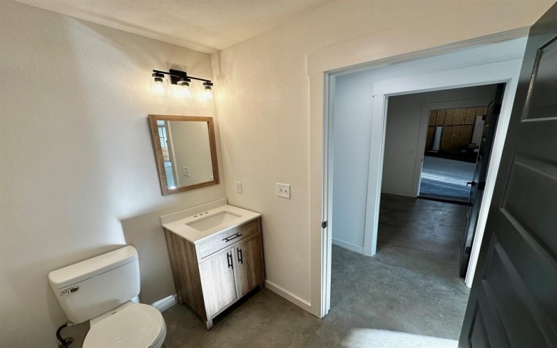 1053 Bluff Creek Drive, Strawn, TX 76475, 3 Bedrooms Bedrooms, ,2 BathroomsBathrooms,Residential,For Sale,1053 Bluff Creek Drive,0,21129380