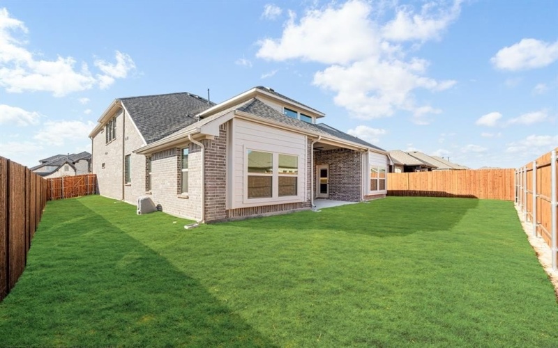 5520 Sweetwater Drive, Denton, TX 76226, 5 Habitaciones Habitaciones , ,5 BañosBaños,Residential,En Venta,5520 Sweetwater Drive,0,21131894