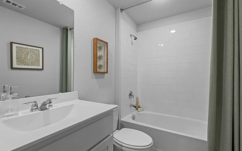 16401 ROSELLA Lane, Fort Worth, TX 76247, 4 Habitaciones Habitaciones , ,2 BañosBaños,Residential,En Venta,16401 ROSELLA Lane,0,21132087