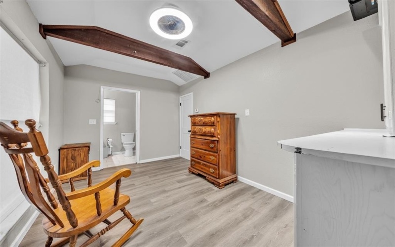 1908 Thousand Oaks Drive, Burleson, TX 76028, 5 Bedrooms Bedrooms, ,3 BathroomsBathrooms,Residential,For Sale,1908 Thousand Oaks Drive,0,21134319