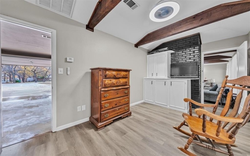 1908 Thousand Oaks Drive, Burleson, TX 76028, 5 Bedrooms Bedrooms, ,3 BathroomsBathrooms,Residential,For Sale,1908 Thousand Oaks Drive,0,21134319