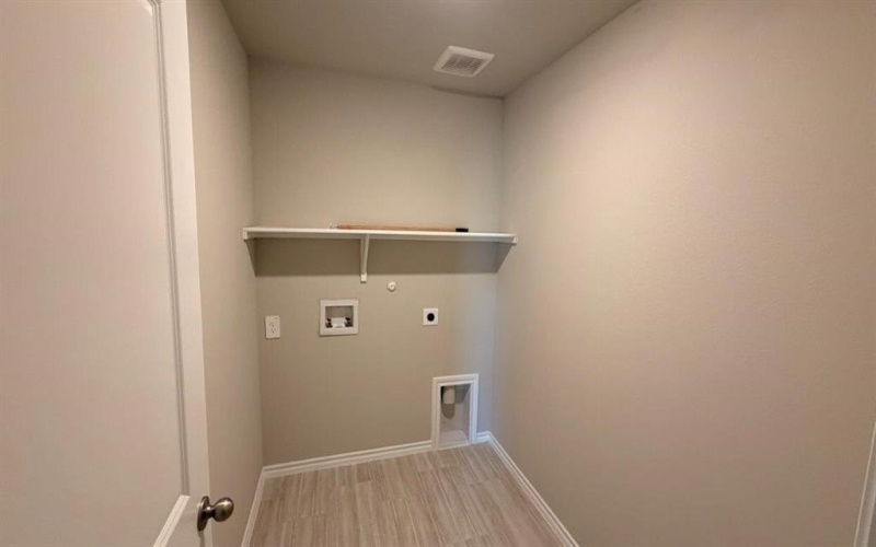 8437 COFFEE SPRINGS Drive, Fort Worth, TX 76131, 4 Bedrooms Bedrooms, ,2 BathroomsBathrooms,Residential,For Sale,8437 COFFEE SPRINGS Drive,0,21134747