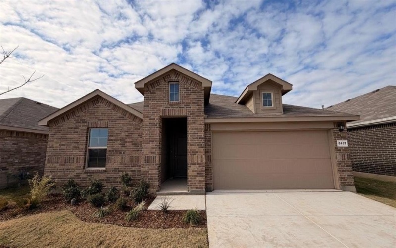 8437 COFFEE SPRINGS Drive, Fort Worth, TX 76131, 4 Bedrooms Bedrooms, ,2 BathroomsBathrooms,Residential,For Sale,8437 COFFEE SPRINGS Drive,0,21134747