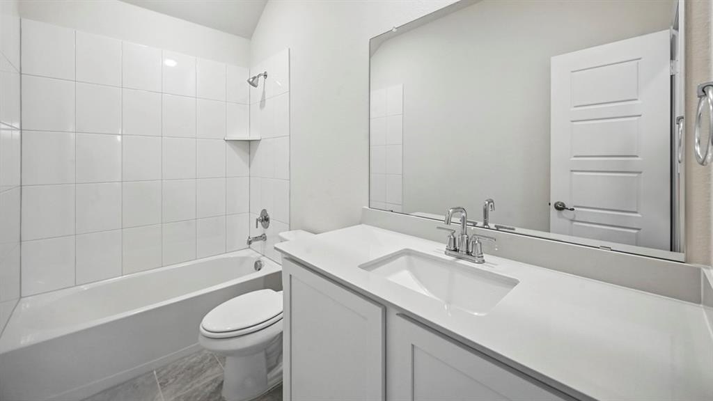 10421 Barron Drive, Aubrey, TX 76227, 3 Bedrooms Bedrooms, ,2 BathroomsBathrooms,Residential,For Sale,10421 Barron Drive,0,21134958