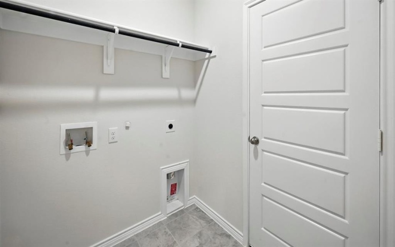 10421 Barron Drive, Aubrey, TX 76227, 3 Bedrooms Bedrooms, ,2 BathroomsBathrooms,Residential,For Sale,10421 Barron Drive,0,21134958