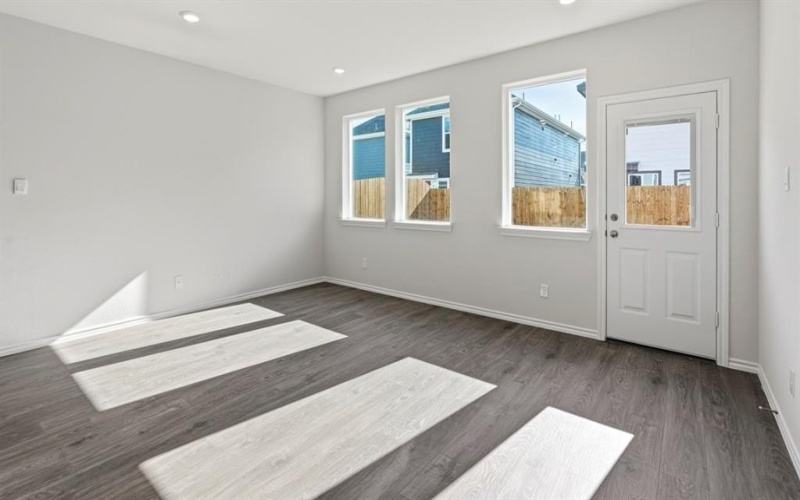 303 Tall Cedar Way, Princeton, TX 75407, 3 Habitaciones Habitaciones , ,2 BañosBaños,Residential,En Venta,303 Tall Cedar Way,0,21134972