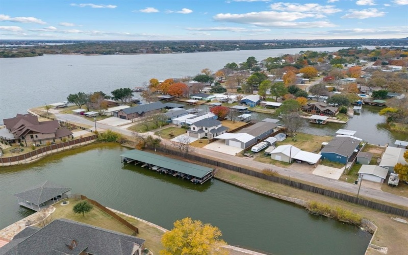 3812 E Port Ridglea Court, Granbury, TX 76049, 4 Bedrooms Bedrooms, ,3 BathroomsBathrooms,Residential,For Sale,3812 E Port Ridglea Court,0,21135000