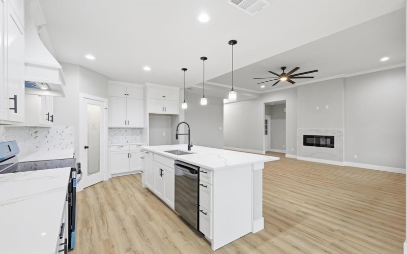 859 HARBOR POINT, Gun Barrel City, TX 75156, 3 Bedrooms Bedrooms, ,2 BathroomsBathrooms,Residential,For Sale,859 HARBOR POINT,0,21135143