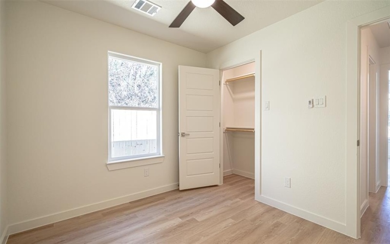 924 Bosque River Drive, Granbury, TX 76048, 3 Bedrooms Bedrooms, ,2 BathroomsBathrooms,Residential,For Sale,924 Bosque River Drive,0,21135228