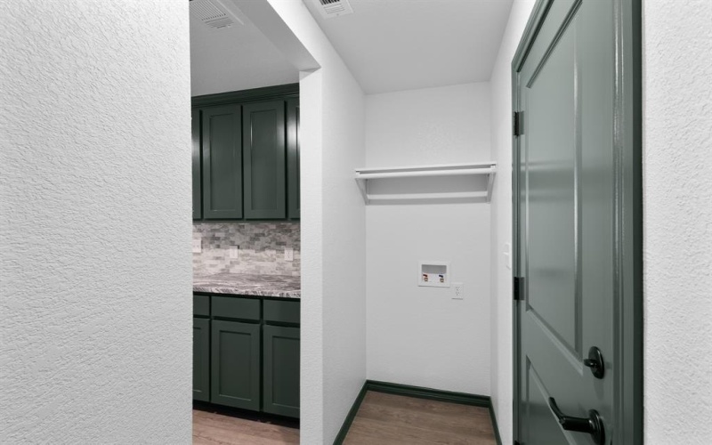 303 E Bois D Arc, Nocona, TX 76255, 3 Habitaciones Habitaciones , ,2 BañosBaños,Residential,En Venta,303 E Bois D Arc,0,21135257