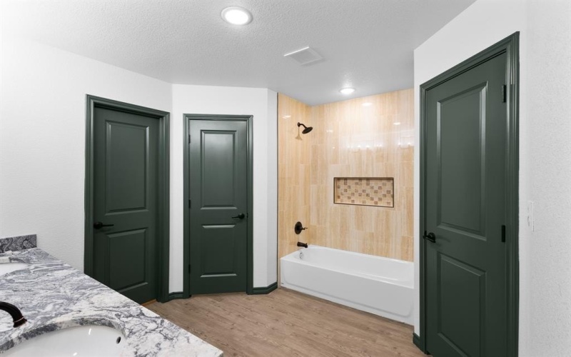 303 E Bois D Arc, Nocona, TX 76255, 3 Habitaciones Habitaciones , ,2 BañosBaños,Residential,En Venta,303 E Bois D Arc,0,21135257