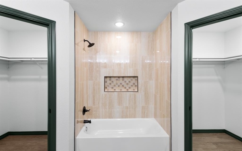 303 E Bois D Arc, Nocona, TX 76255, 3 Habitaciones Habitaciones , ,2 BañosBaños,Residential,En Venta,303 E Bois D Arc,0,21135257