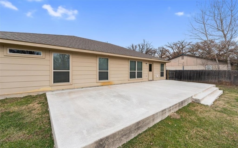 1627 Tanglewood Drive, Azle, TX 76020, 3 Bedrooms Bedrooms, ,2 BathroomsBathrooms,Residential,For Sale,1627 Tanglewood Drive,0,21135376
