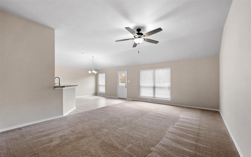 1627 Tanglewood Drive, Azle, TX 76020, 3 Bedrooms Bedrooms, ,2 BathroomsBathrooms,Residential,For Sale,1627 Tanglewood Drive,0,21135376