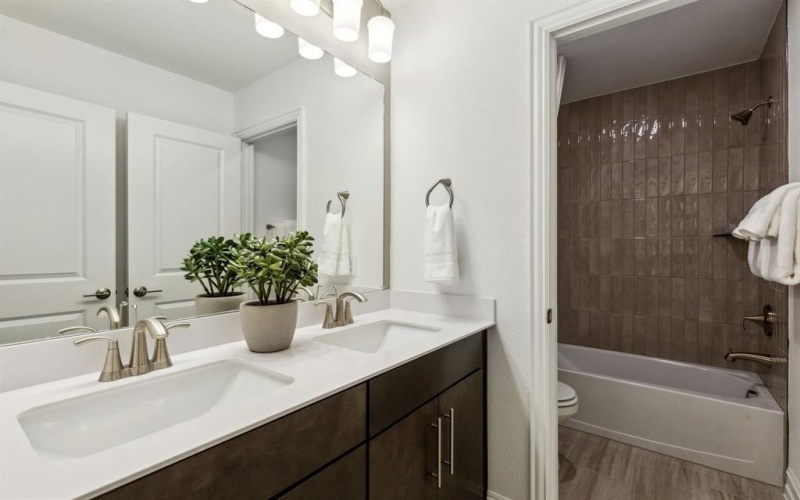 14558 Lovelace Street, Pilot Point, TX 76258, 5 Bedrooms Bedrooms, ,5 BathroomsBathrooms,Residential,For Sale,14558 Lovelace Street,0,21135458