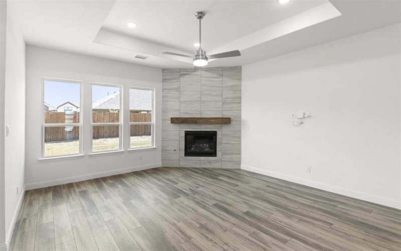 1439 Florence Lane, Celina, TX 75009, 3 Bedrooms Bedrooms, ,2 BathroomsBathrooms,Residential,For Sale,1439 Florence Lane,0,21135518