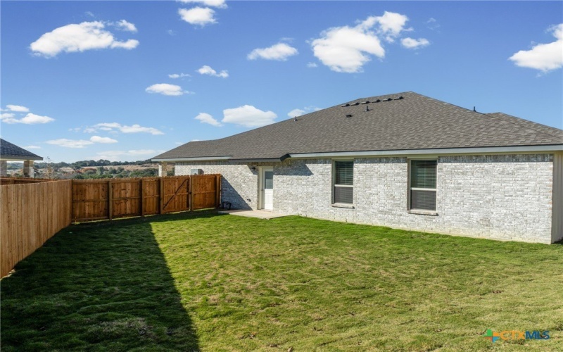 111 Logan Court, Copperas Cove, TX 76522, 6 Bedrooms Bedrooms, ,5 BathroomsBathrooms,Residential Multi Family,For Sale,111 Logan Court,0,600326