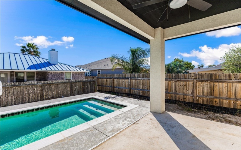 13941 Flintlock Drive, Corpus Christi, TX 78418, 4 Habitaciones Habitaciones , ,3 BañosBaños,Residential,En Venta,13941 Flintlock Drive,0,469003