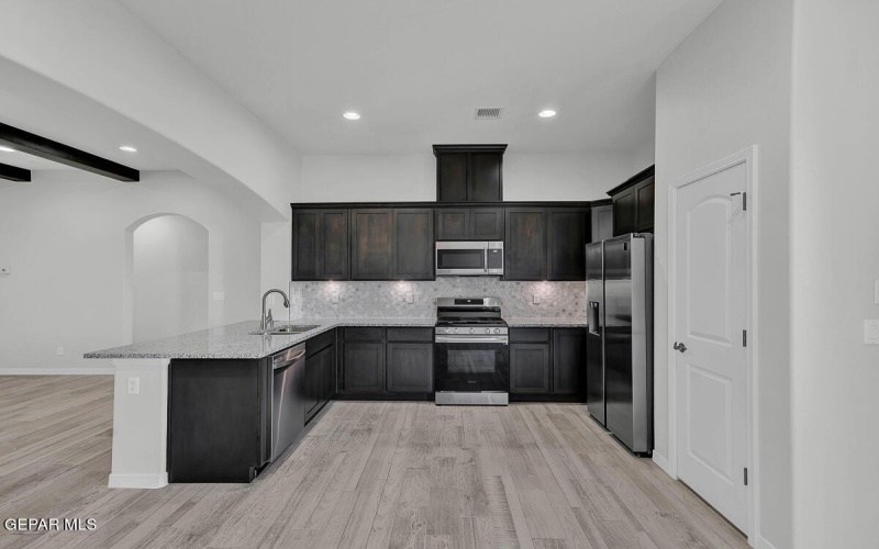 665 Paseo Dulce Avenue, El Paso, TX 79928, 3 Bedrooms Bedrooms, ,2 BathroomsBathrooms,Residential,For Sale,665 Paseo Dulce Avenue,0,935334