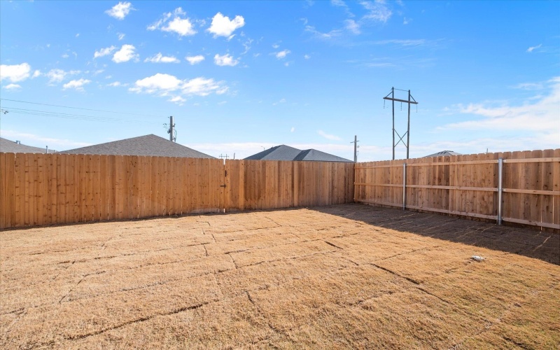 1604 N Clinton Avenue, Lubbock, TX 79416, 2 Habitaciones Habitaciones , ,2 BañosBaños,Residential,En Venta,1604 N Clinton Avenue,0,202564328