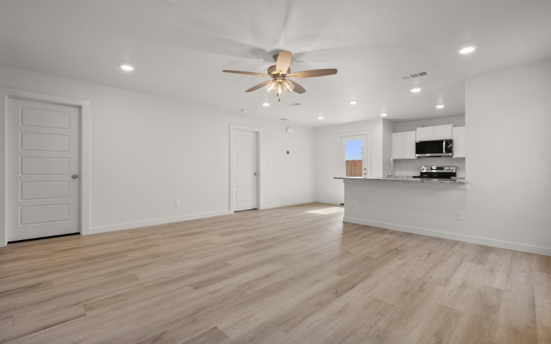 8311 24th Street, Lubbock, TX 79407, 2 Habitaciones Habitaciones , ,2 BañosBaños,Residential,En Venta,8311 24th Street,0,202564332