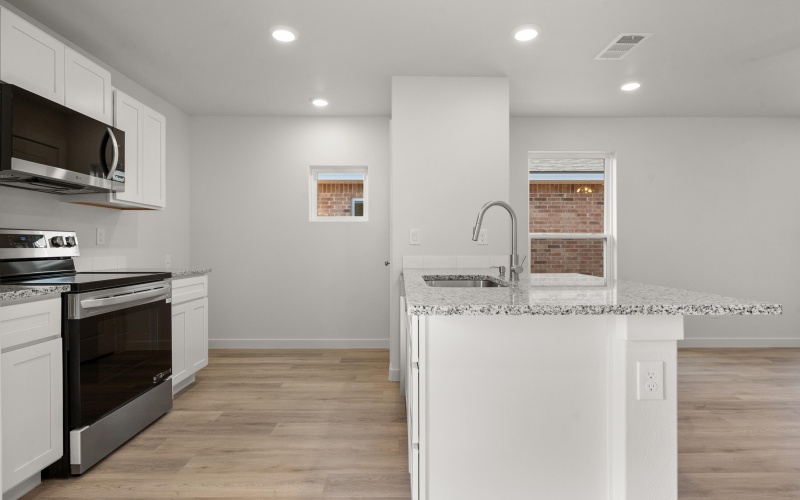 8311 24th Street, Lubbock, TX 79407, 2 Habitaciones Habitaciones , ,2 BañosBaños,Residential,En Venta,8311 24th Street,0,202564332