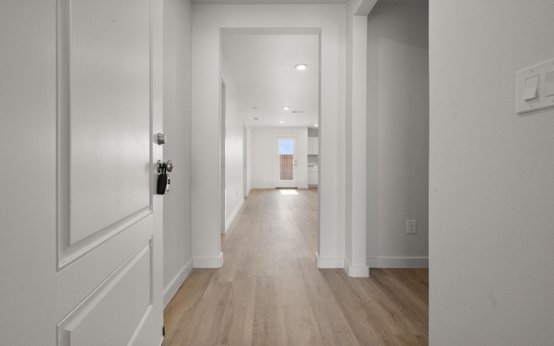 8311 24th Street, Lubbock, TX 79407, 2 Habitaciones Habitaciones , ,2 BañosBaños,Residential,En Venta,8311 24th Street,0,202564332