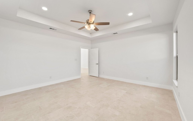 8612 Luz Dr, Odessa, TX 79765, 4 Habitaciones Habitaciones , ,3 BañosBaños,Residential,En Venta,8612 Luz Dr,0,165124