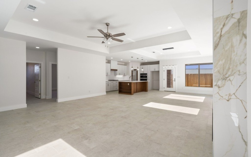 8612 Luz Dr, Odessa, TX 79765, 4 Habitaciones Habitaciones , ,3 BañosBaños,Residential,En Venta,8612 Luz Dr,0,165124