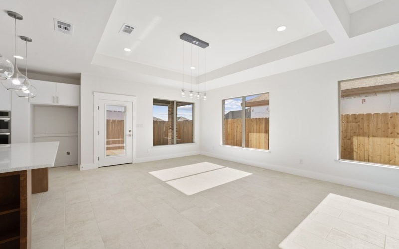 8612 Luz Dr, Odessa, TX 79765, 4 Habitaciones Habitaciones , ,3 BañosBaños,Residential,En Venta,8612 Luz Dr,0,165124