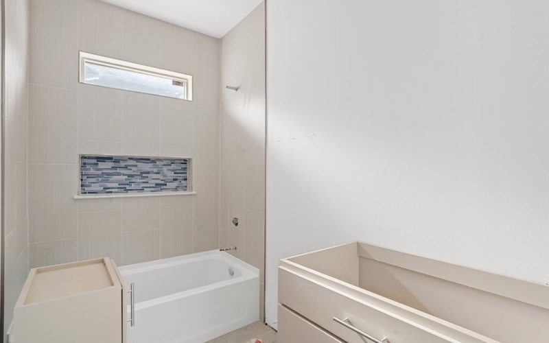 8664 Fiesta Ct, Odessa, TX 79765, 4 Habitaciones Habitaciones , ,3 BañosBaños,Residential,En Venta,8664 Fiesta Ct,0,165126