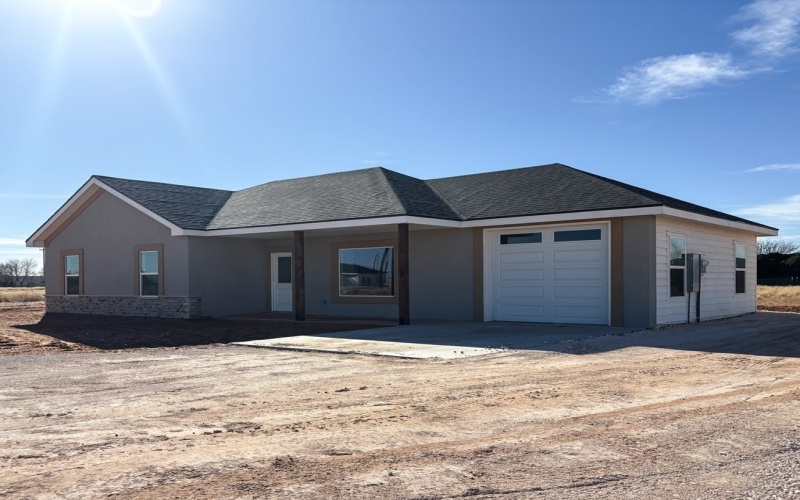 479B County Rd 102, Seminole, TX 79360, 3 Bedrooms Bedrooms, ,2 BathroomsBathrooms,Residential,For Sale,479B County Rd 102,0,165127