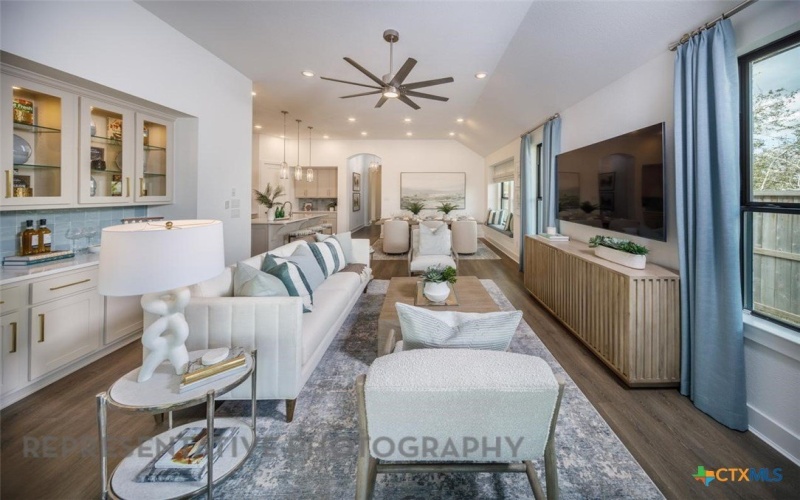 2516 High Ground, San Antonio, TX 78245, 4 Habitaciones Habitaciones , ,3 BañosBaños,Residential,En Venta,2516 High Ground,0,600241