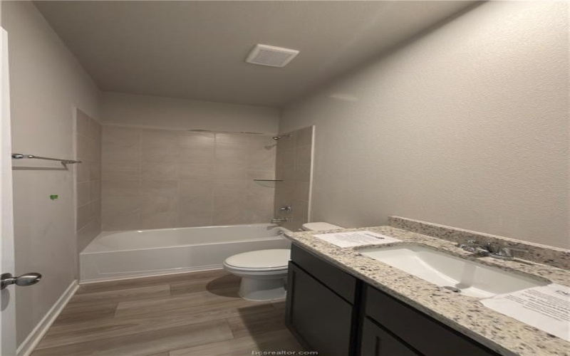 5500 Harriet Street, Bryan, TX 77807, 3 Habitaciones Habitaciones , ,2 BañosBaños,Residential,En Venta,5500 Harriet Street,0,25012969