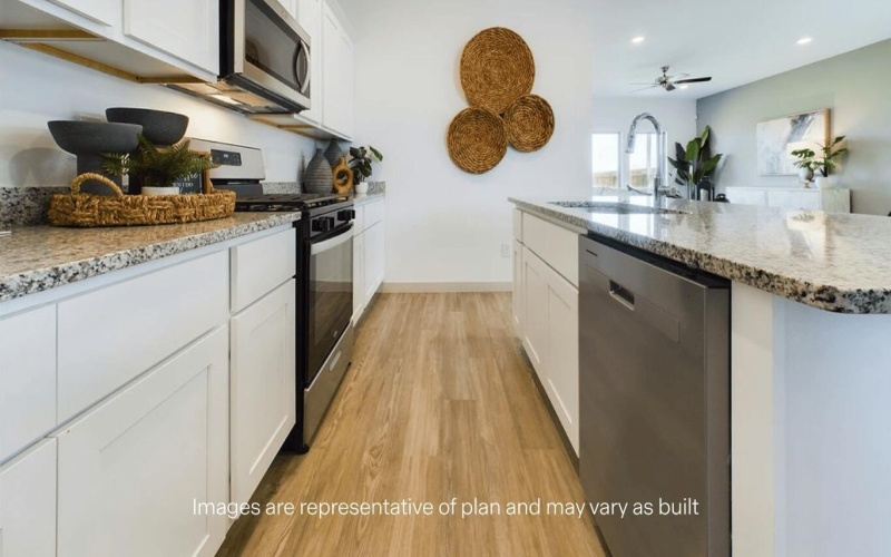 432 15th Street, Wolfforth, TX 79382, 4 Habitaciones Habitaciones , ,2 BañosBaños,Residential,En Venta,432 15th Street,0,202564342