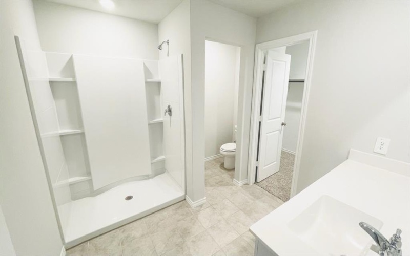 4132 TWISTED CREEK Drive, Fort Worth, TX 76036, 3 Habitaciones Habitaciones , ,2 BañosBaños,Residential,En Venta,4132 TWISTED CREEK Drive,0,20854370