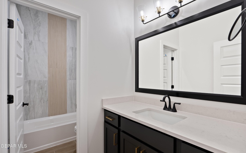 1835 CIMARRON PARK Place, El Paso, TX 79911, 4 Habitaciones Habitaciones , ,2 BañosBaños,Residential,En Venta,1835 CIMARRON PARK Place,0,935369