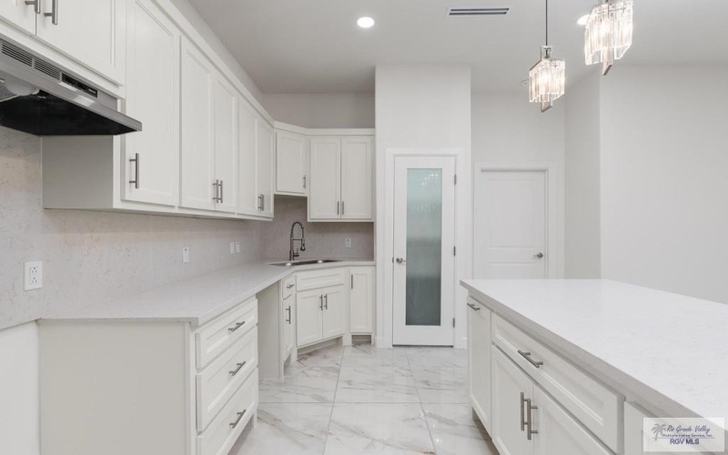 1085 S 12TH ST., RAYMONDVILLE, TX 78580, 3 Bedrooms Bedrooms, ,2 BathroomsBathrooms,Residential,For Sale,1085 S 12TH ST.,0,29770736