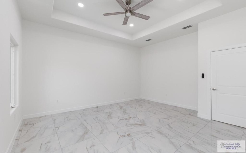 1085 S 12TH ST., RAYMONDVILLE, TX 78580, 3 Bedrooms Bedrooms, ,2 BathroomsBathrooms,Residential,For Sale,1085 S 12TH ST.,0,29770736