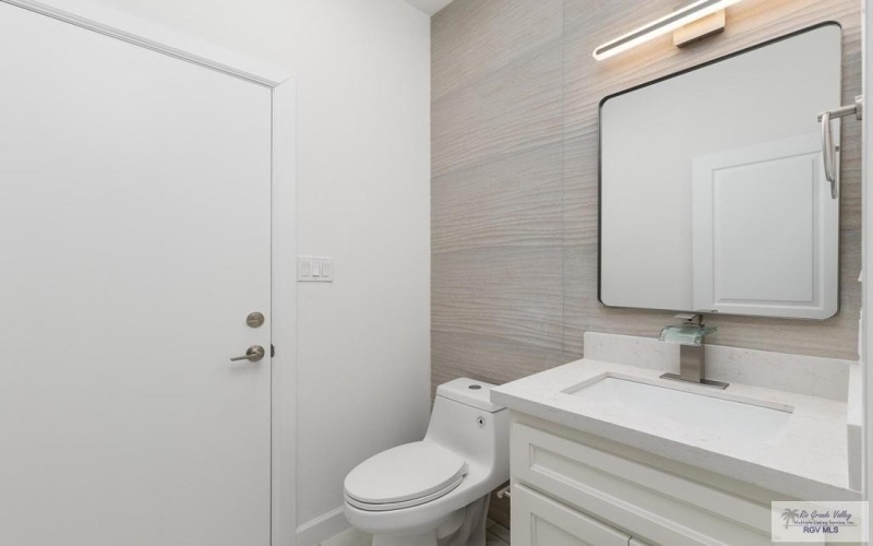 1085 S 12TH ST., RAYMONDVILLE, TX 78580, 3 Bedrooms Bedrooms, ,2 BathroomsBathrooms,Residential,For Sale,1085 S 12TH ST.,0,29770736