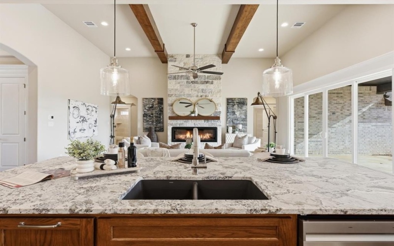 2168 Middlewood Circle, Granbury, TX 76049, 4 Bedrooms Bedrooms, ,3 BathroomsBathrooms,Residential,For Sale,2168 Middlewood Circle,0,21115543