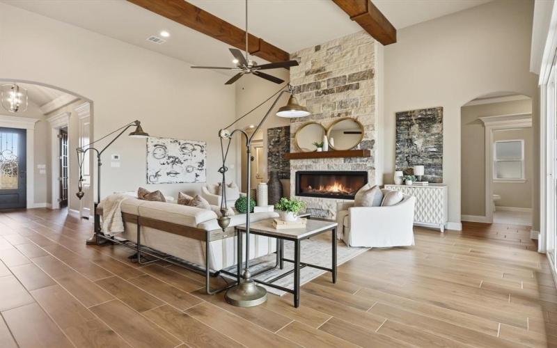 2168 Middlewood Circle, Granbury, TX 76049, 4 Bedrooms Bedrooms, ,3 BathroomsBathrooms,Residential,For Sale,2168 Middlewood Circle,0,21115543