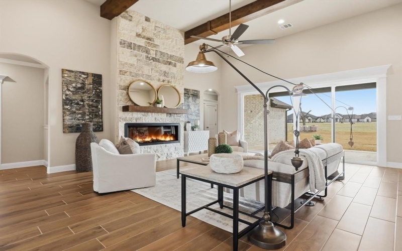 2168 Middlewood Circle, Granbury, TX 76049, 4 Bedrooms Bedrooms, ,3 BathroomsBathrooms,Residential,For Sale,2168 Middlewood Circle,0,21115543