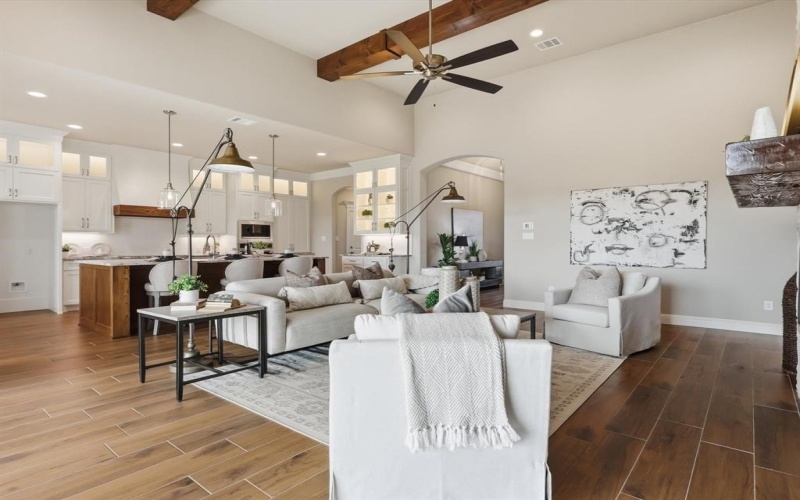 2168 Middlewood Circle, Granbury, TX 76049, 4 Bedrooms Bedrooms, ,3 BathroomsBathrooms,Residential,For Sale,2168 Middlewood Circle,0,21115543