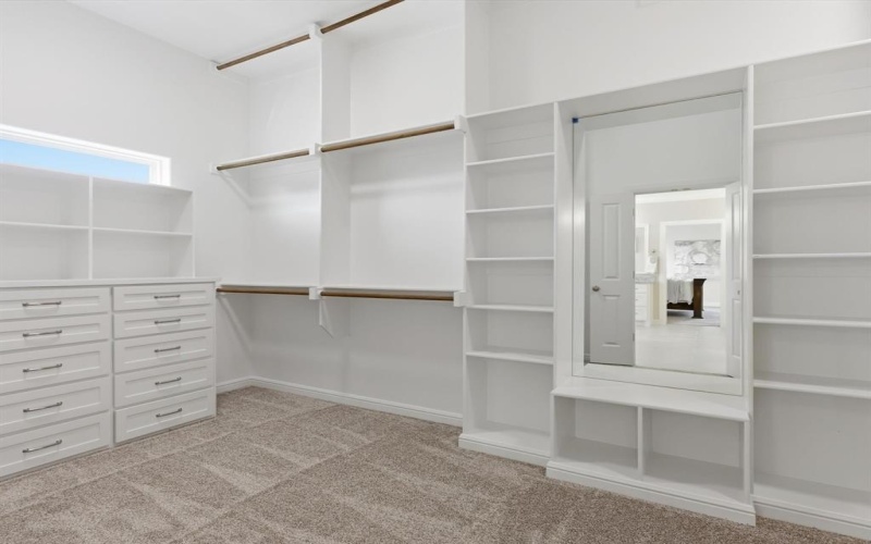 2168 Middlewood Circle, Granbury, TX 76049, 4 Bedrooms Bedrooms, ,3 BathroomsBathrooms,Residential,For Sale,2168 Middlewood Circle,0,21115543