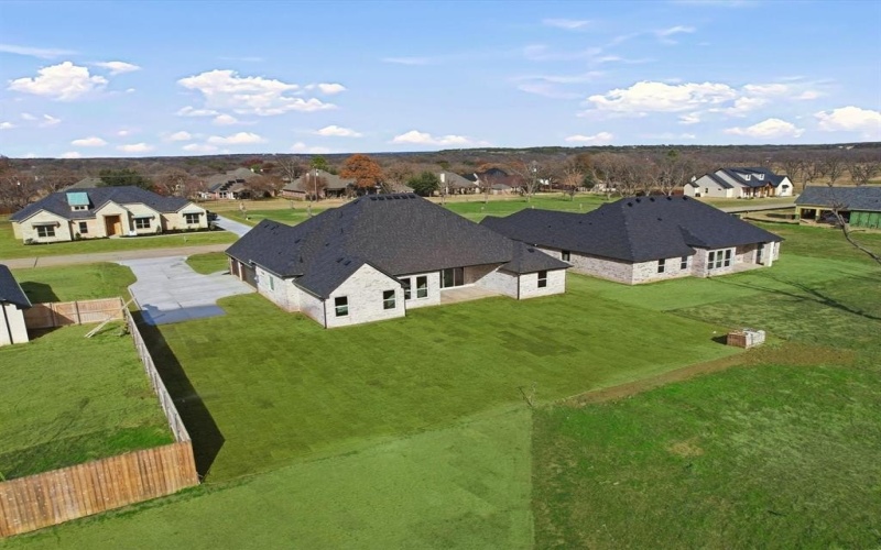 2168 Middlewood Circle, Granbury, TX 76049, 4 Bedrooms Bedrooms, ,3 BathroomsBathrooms,Residential,For Sale,2168 Middlewood Circle,0,21115543