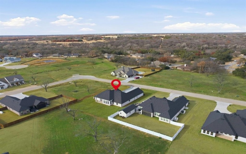 2152 Middlewood Circle, Granbury, TX 76049, 4 Bedrooms Bedrooms, ,2 BathroomsBathrooms,Residential,For Sale,2152 Middlewood Circle,0,21115604