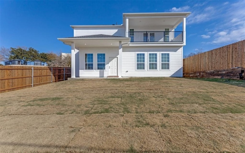 2612 Burchill Road, Fort Worth, TX 76105, 4 Bedrooms Bedrooms, ,3 BathroomsBathrooms,Residential,For Sale,2612 Burchill Road,0,21116083